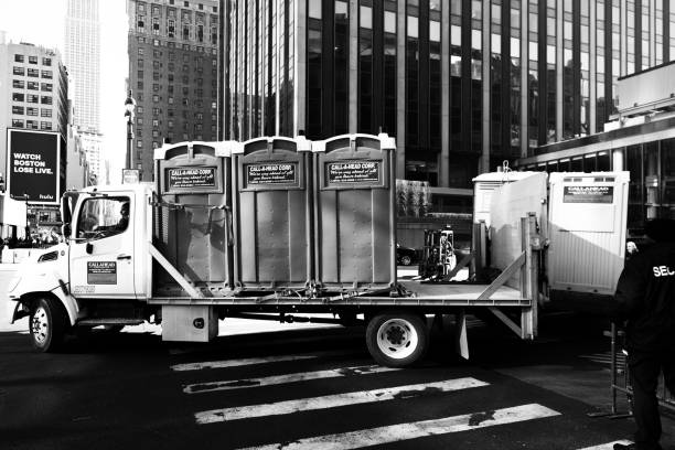 Best Affordable porta potty rental  in Olivet, MI